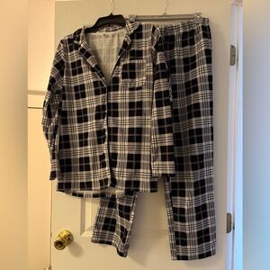 Plaid Pajamas Set - Black and White